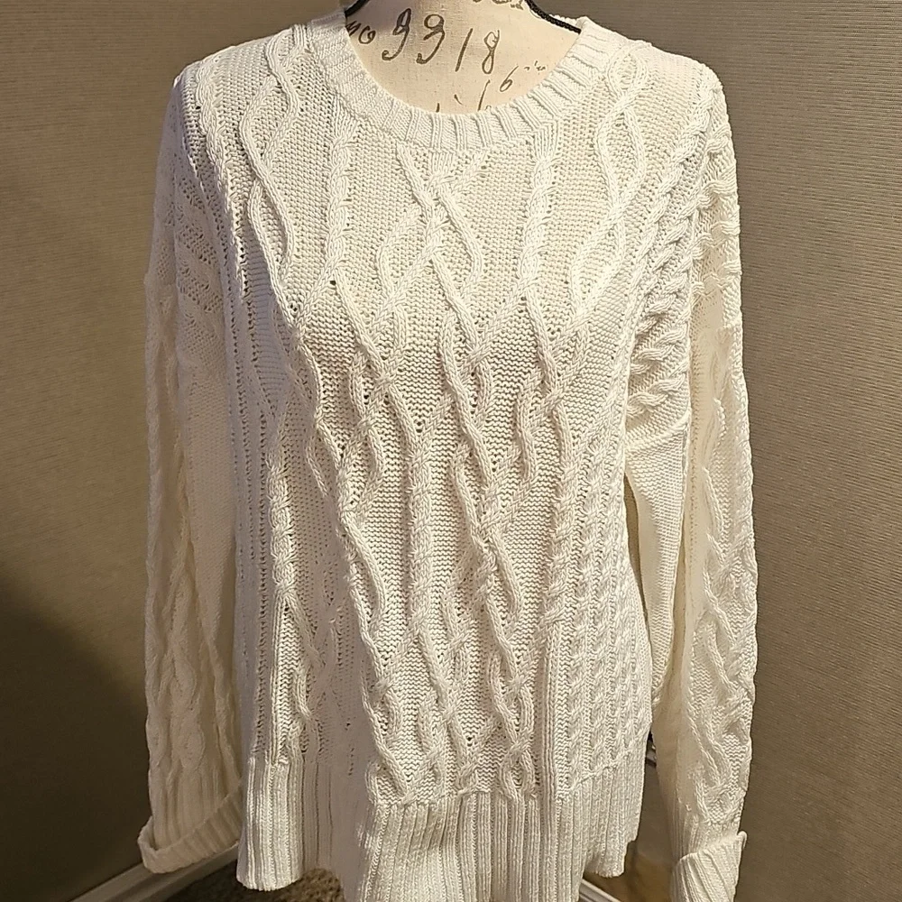 Brooks Brothers white cable sweater.. size XL - Picture 4 of 9